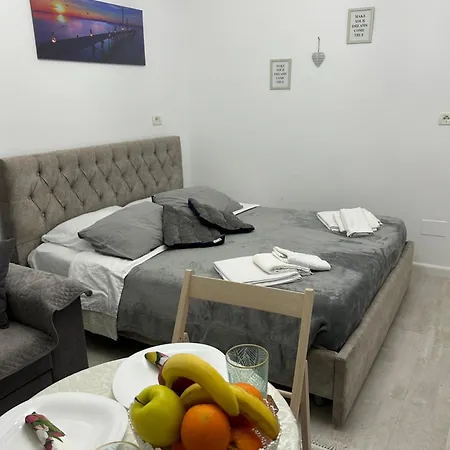 Blloku Apartament Appartement